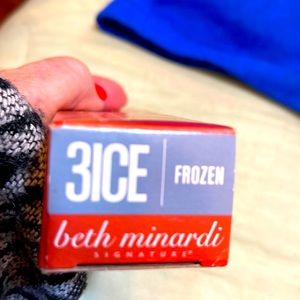 2 OZ TUBE COLOR, 3ICE:FROZEN MEDIUM STEEL BROWN LEVELS 1-4 Paul Mitchell